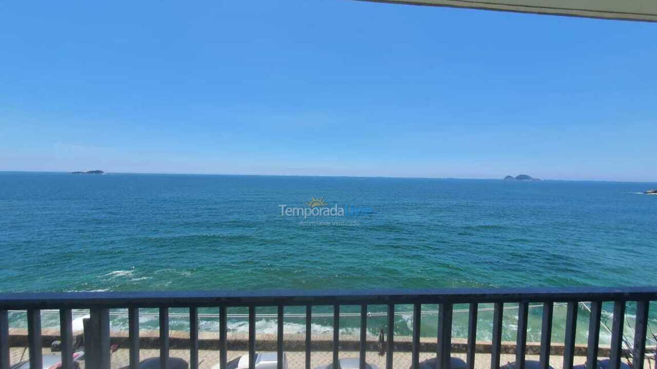 Apartment for vacation rental in Guarujá (Pitangueiras)