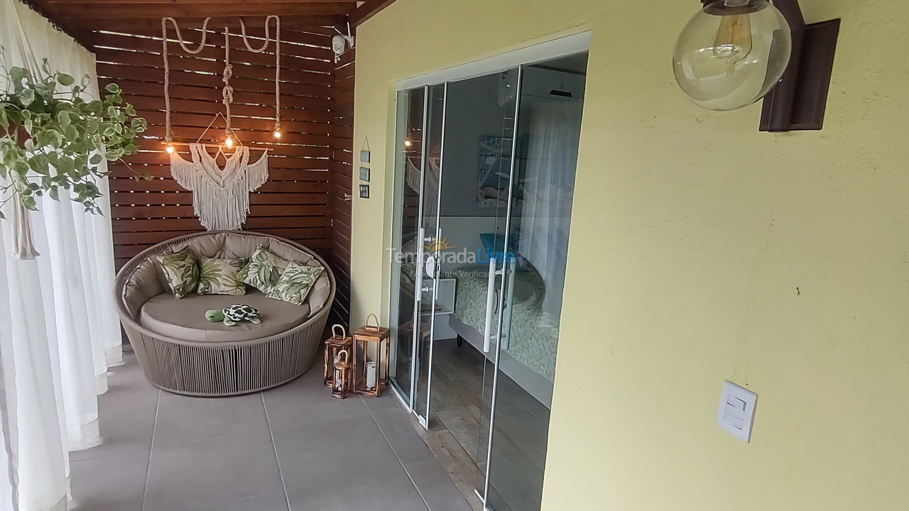 Casa para aluguel de temporada em Imbituba (Praia do Rosa)