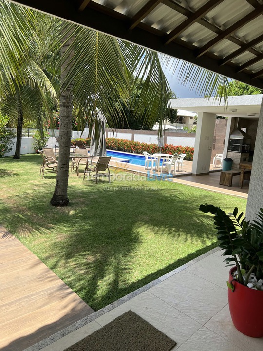 Casa para aluguel de temporada em Camaçari (Praia de Guarajuba)