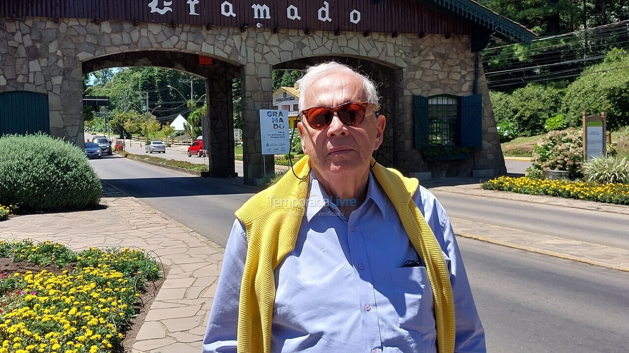 Apartamento para aluguel de temporada em Gramado (Planalto)