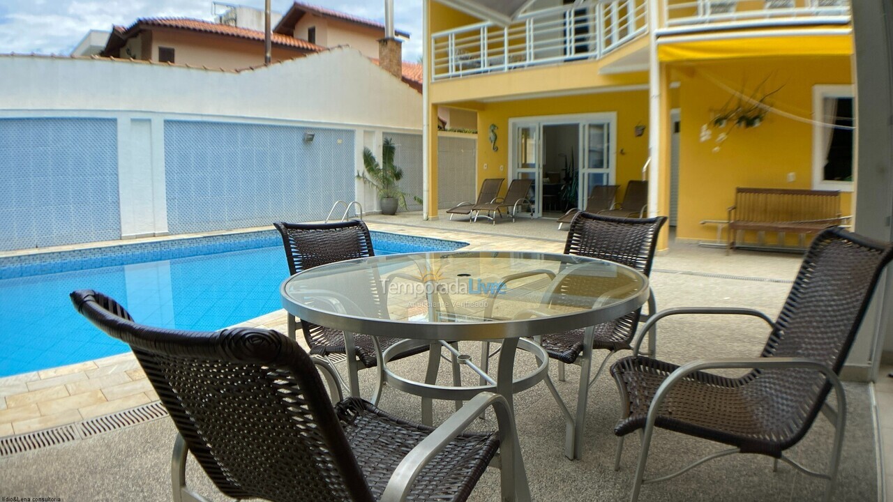 Casa para aluguel de temporada em Bertioga (Riviera)