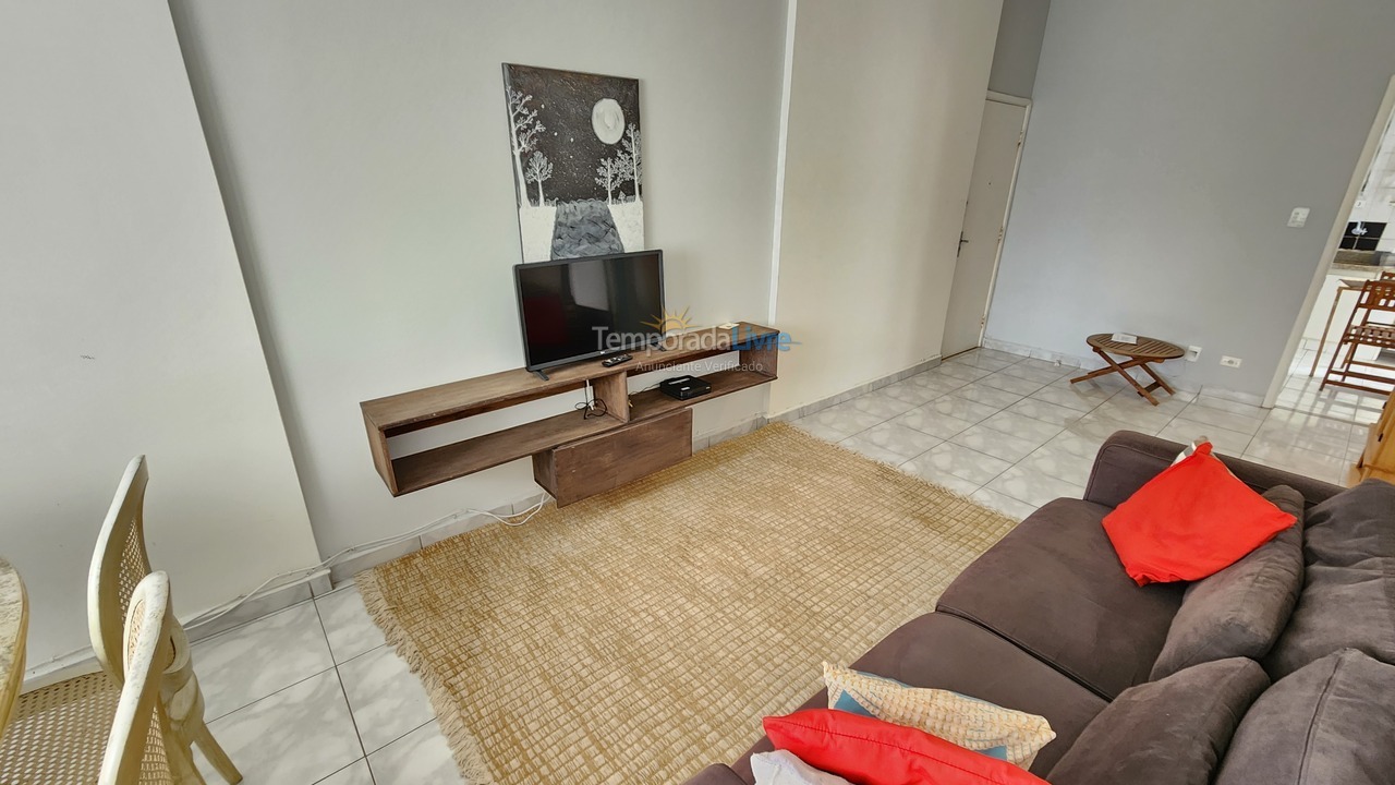 Apartamento para aluguel de temporada em Guarujá (Pitangueiras)