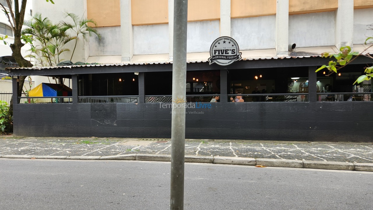 Apartamento para aluguel de temporada em Guarujá (Pitangueiras)