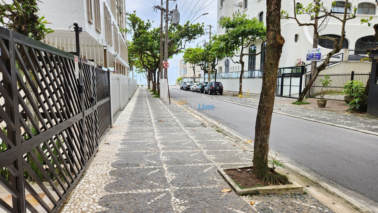 Apartamento para aluguel de temporada em Guarujá (Pitangueiras)
