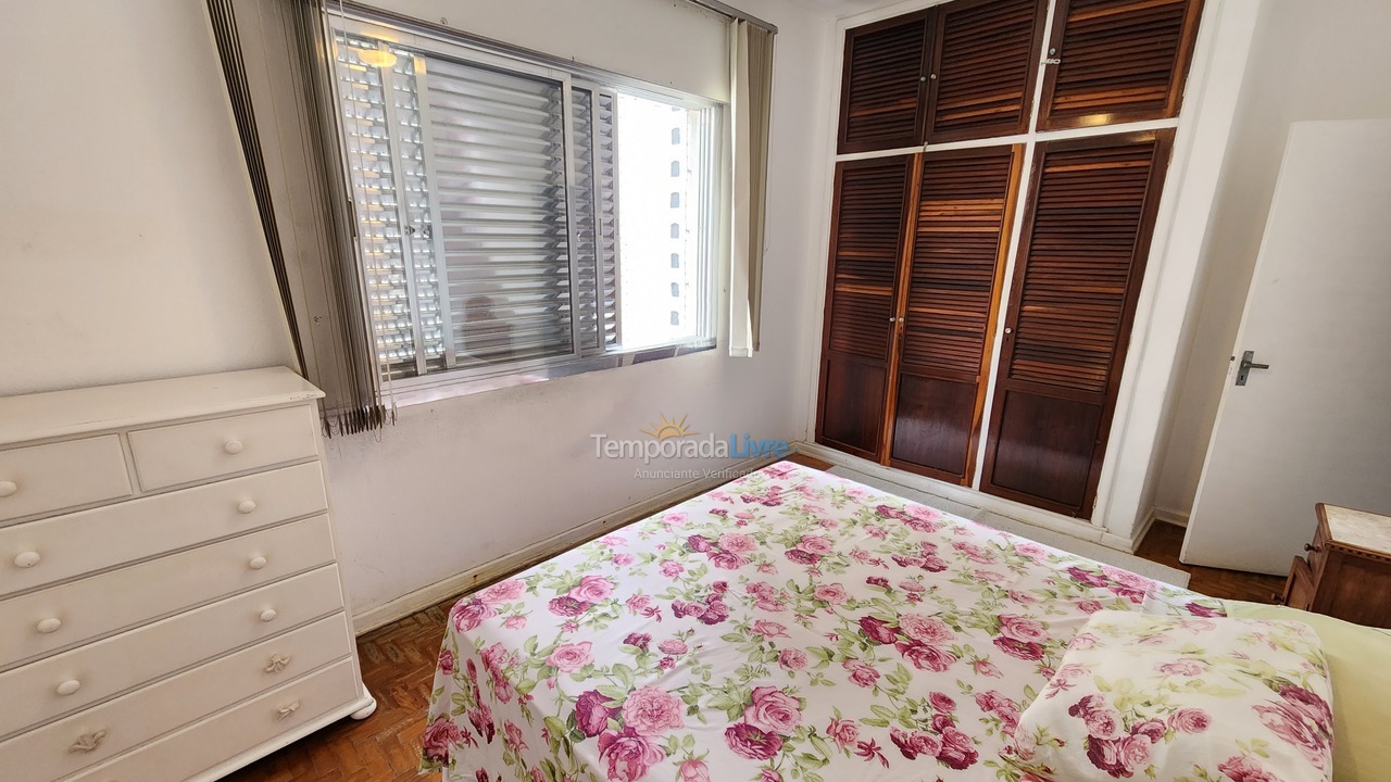 Apartamento para aluguel de temporada em Guarujá (Pitangueiras)