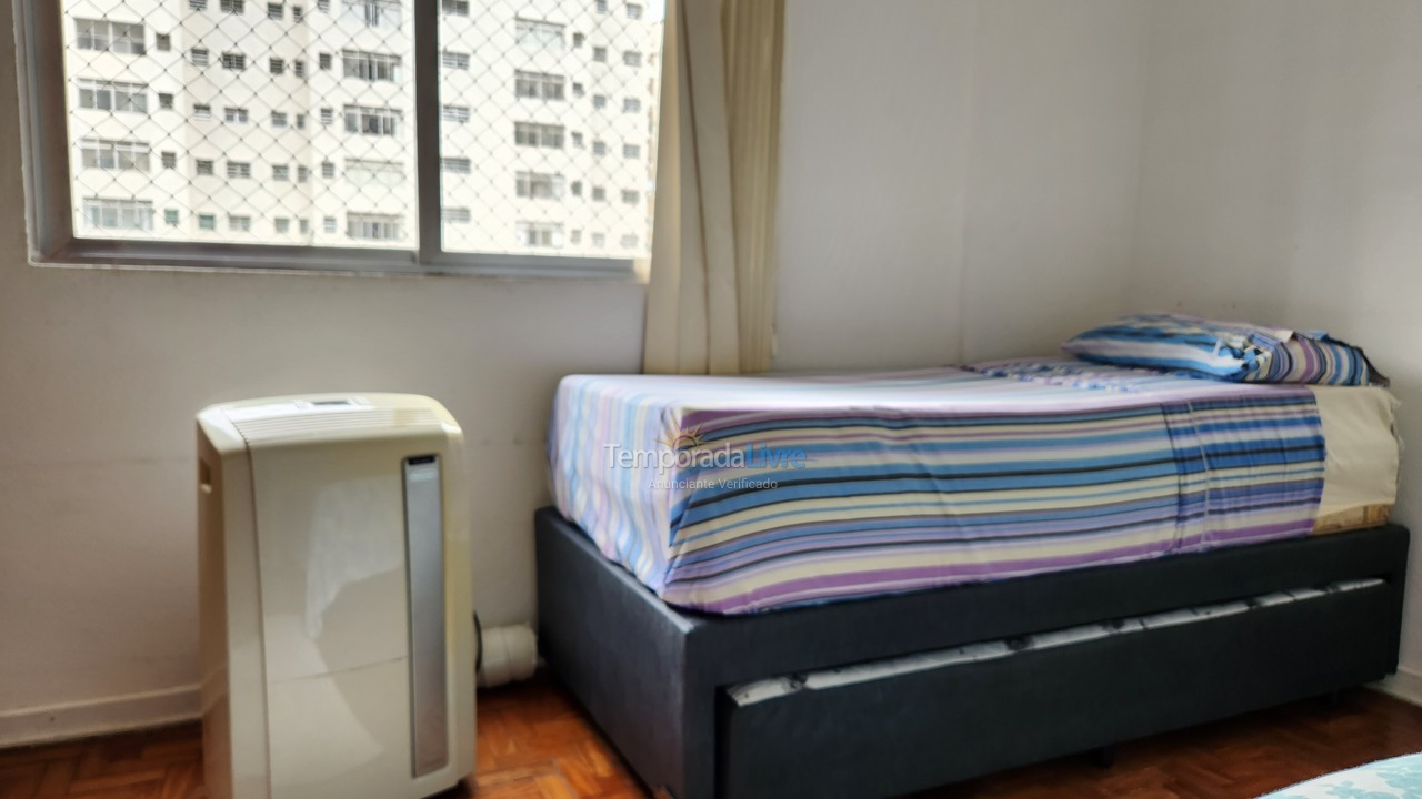 Apartamento para aluguel de temporada em Guarujá (Pitangueiras)
