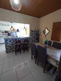 Comfortable house with pool, sleeps up to 16 people, Ilhéus-BA