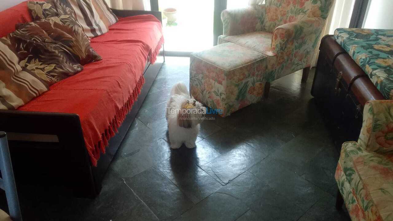 Casa para aluguel de temporada em Ubatuba (Praia das Toninhas)