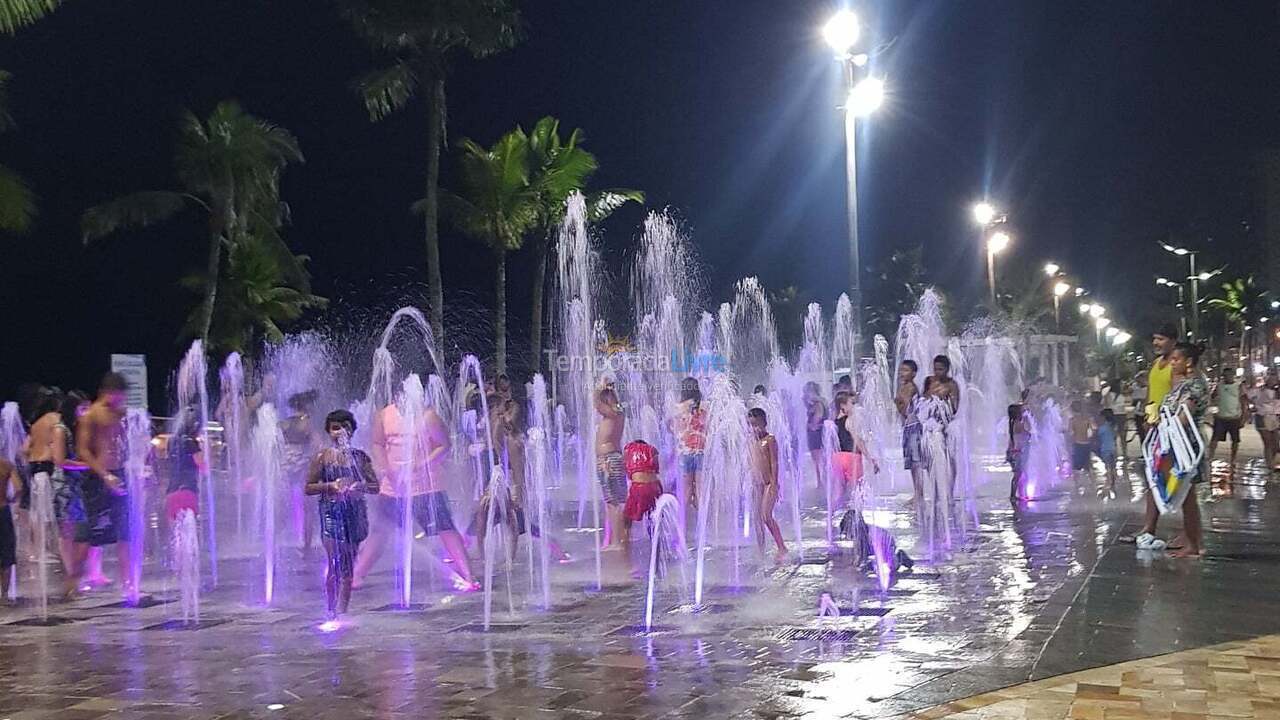 Apartamento para aluguel de temporada em Praia Grande (Vila Tupi)