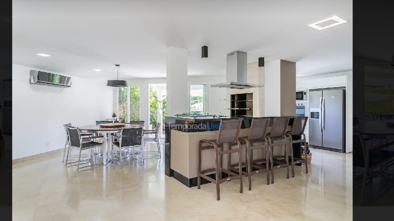 Casa para aluguel de temporada em Florianopolis (Jurerê Internacional)