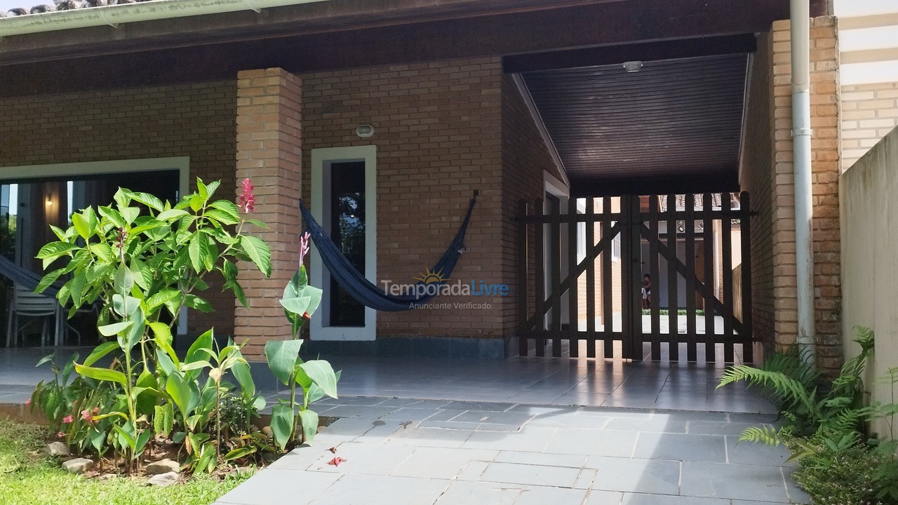 House for vacation rental in Ubatuba (Lagoinha)