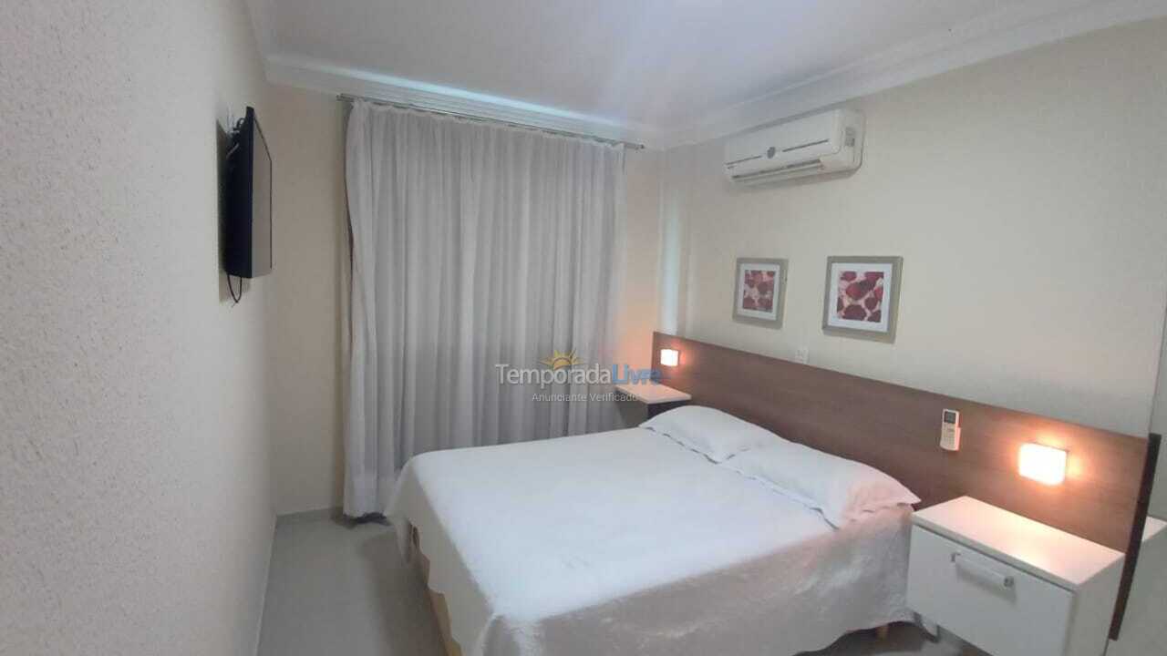 Apartamento para aluguel de temporada em Bombinhas (Praia de Bombas)