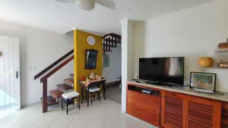 CTO088 Casa condominio fechado com piscina.