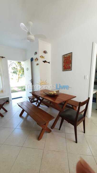 Casa para aluguel de temporada em Ubatuba (Enseada)