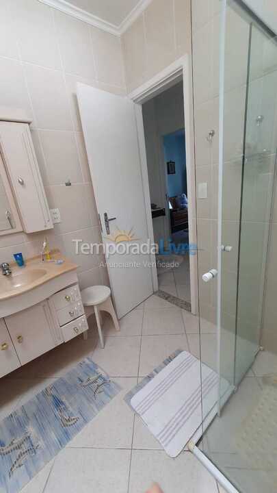 Casa para aluguel de temporada em Ubatuba (Enseada)