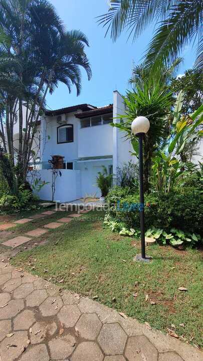 Casa para aluguel de temporada em Ubatuba (Enseada)