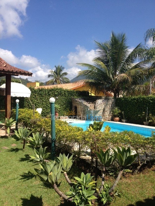 Casa para alquiler de vacaciones em Ubatuba (Enseada)