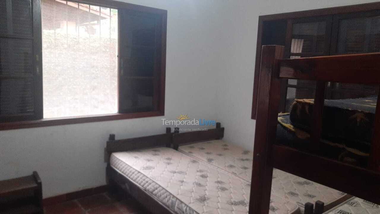 Casa para alquiler de vacaciones em Ubatuba (Enseada)