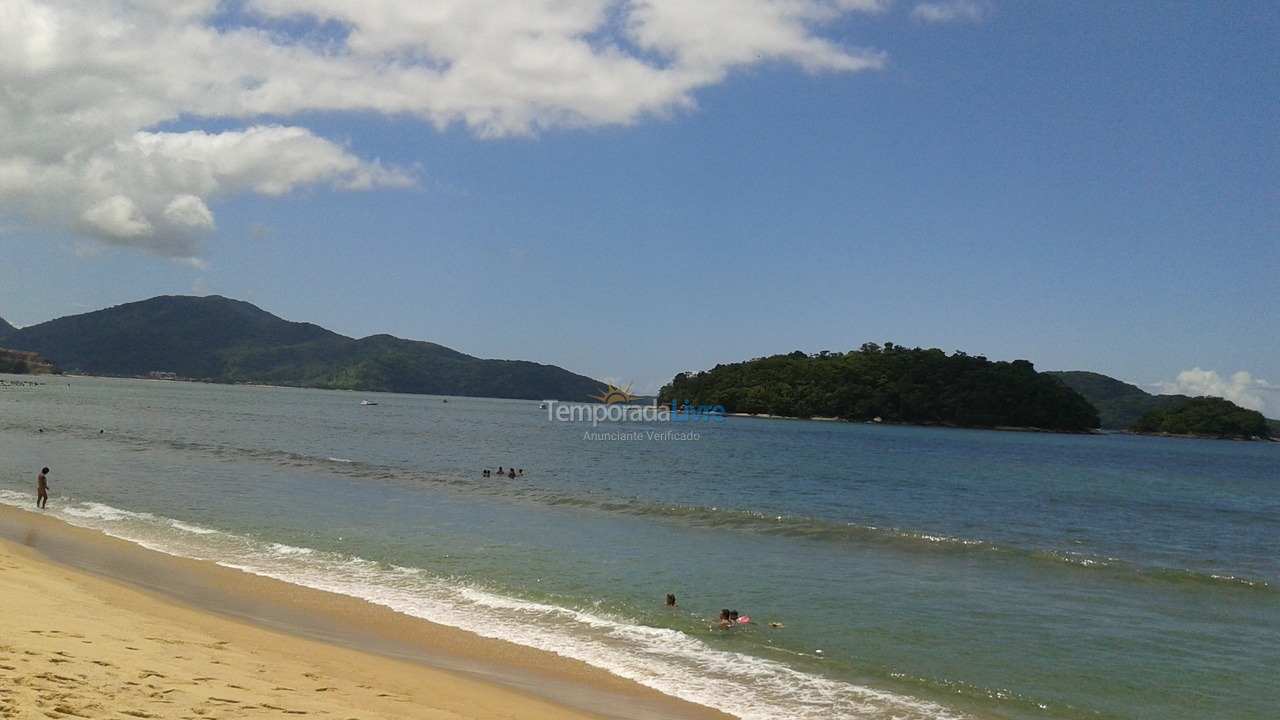 Casa para alquiler de vacaciones em Caraguatatuba (Poiares)