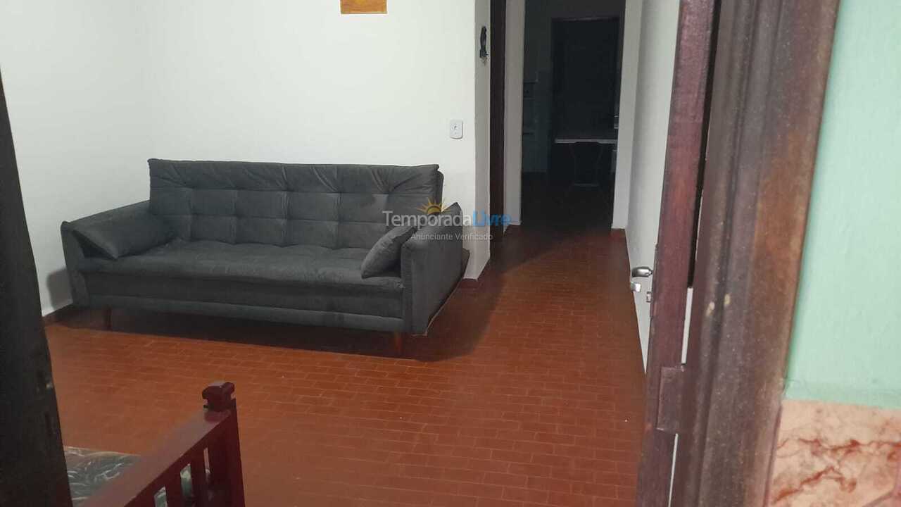 Casa para alquiler de vacaciones em Caraguatatuba (Poiares)