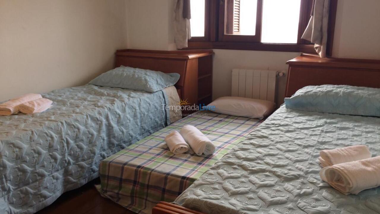 Apartment for vacation rental in Gramado (Centro)