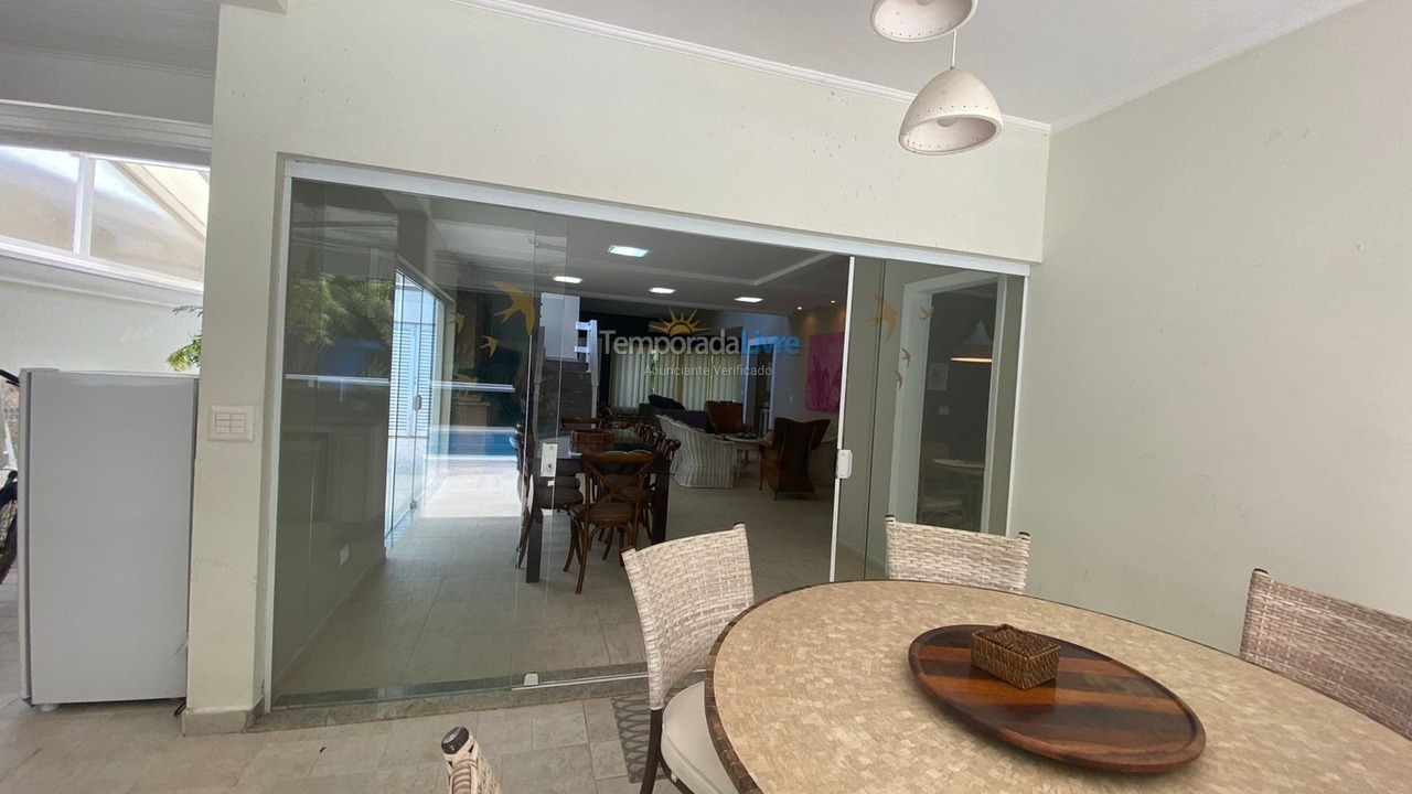 Casa para aluguel de temporada em Bertioga (Riviera de São Lourenço)