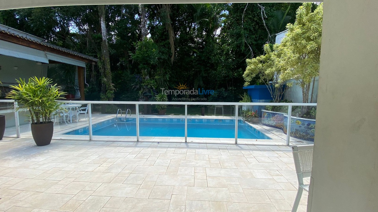 Casa para aluguel de temporada em Bertioga (Riviera de São Lourenço)