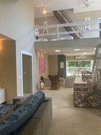 Casa na Riviera de São Lourenço 6 dormitórios