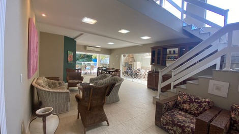 Casa na Riviera de São Lourenço 6 dormitórios