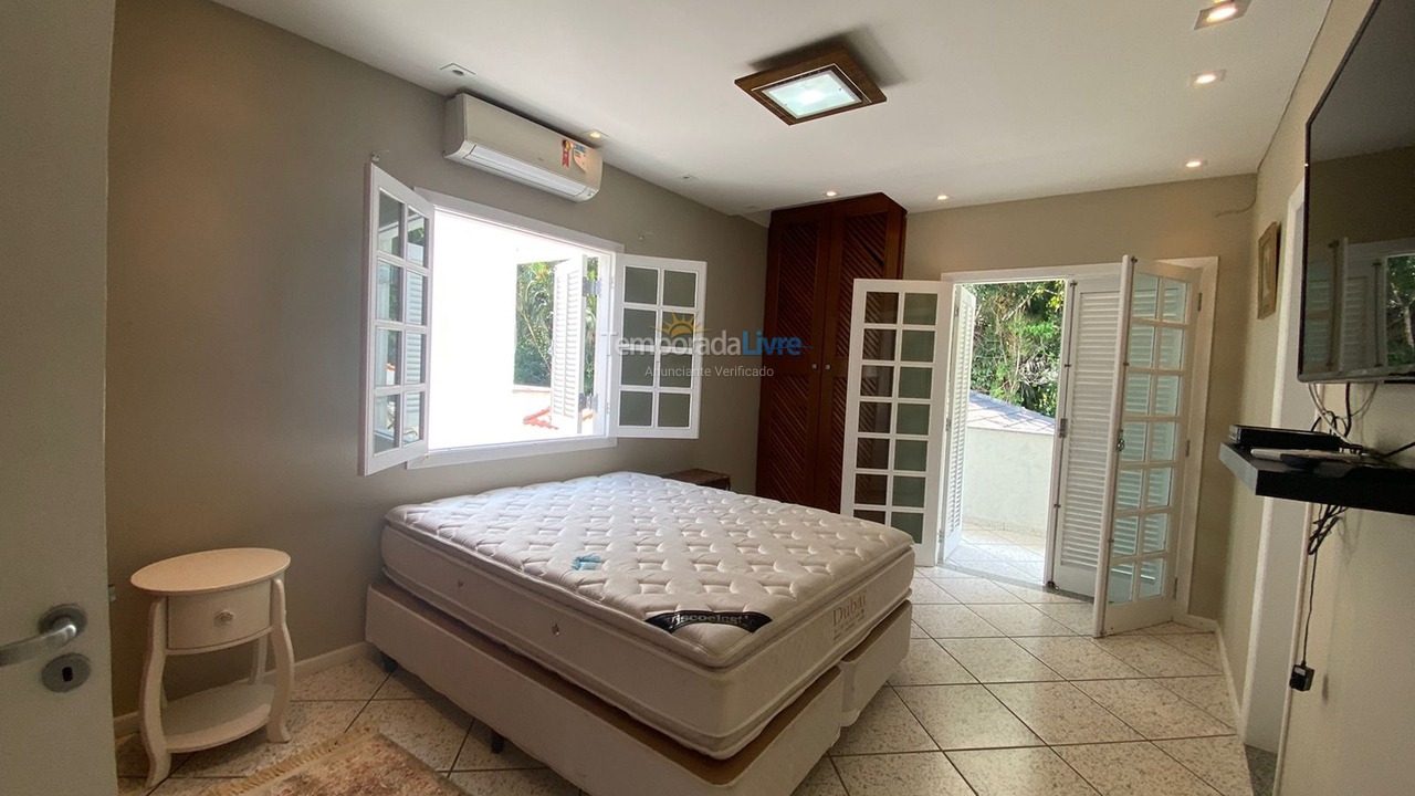 Casa para aluguel de temporada em Bertioga (Riviera de São Lourenço)