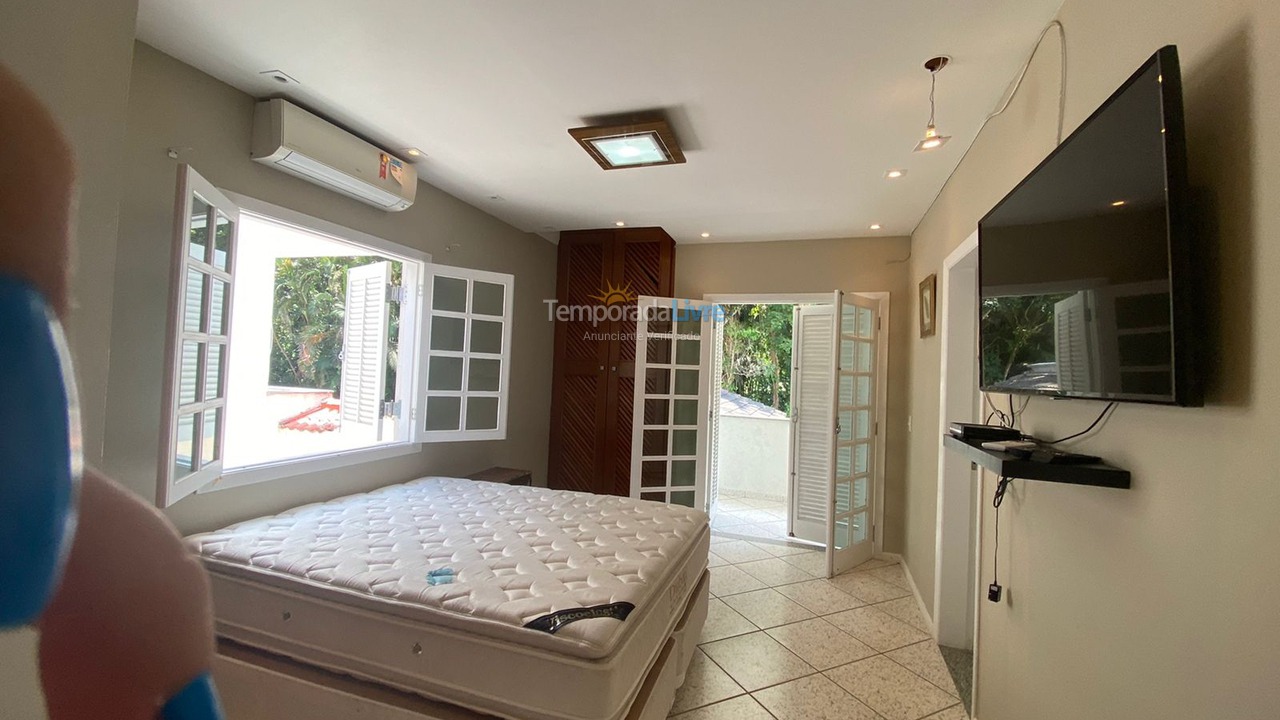 Casa para aluguel de temporada em Bertioga (Riviera de São Lourenço)