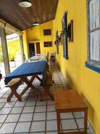 CASA BEIRA MAR PRAIA TONINHAS COM 4 DORM E PISCINA