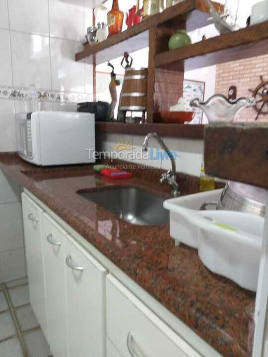 Casa para aluguel de temporada em Ubatuba (Praia das Toninhas)