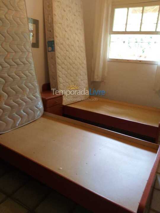 Casa para aluguel de temporada em Ubatuba (Praia das Toninhas)