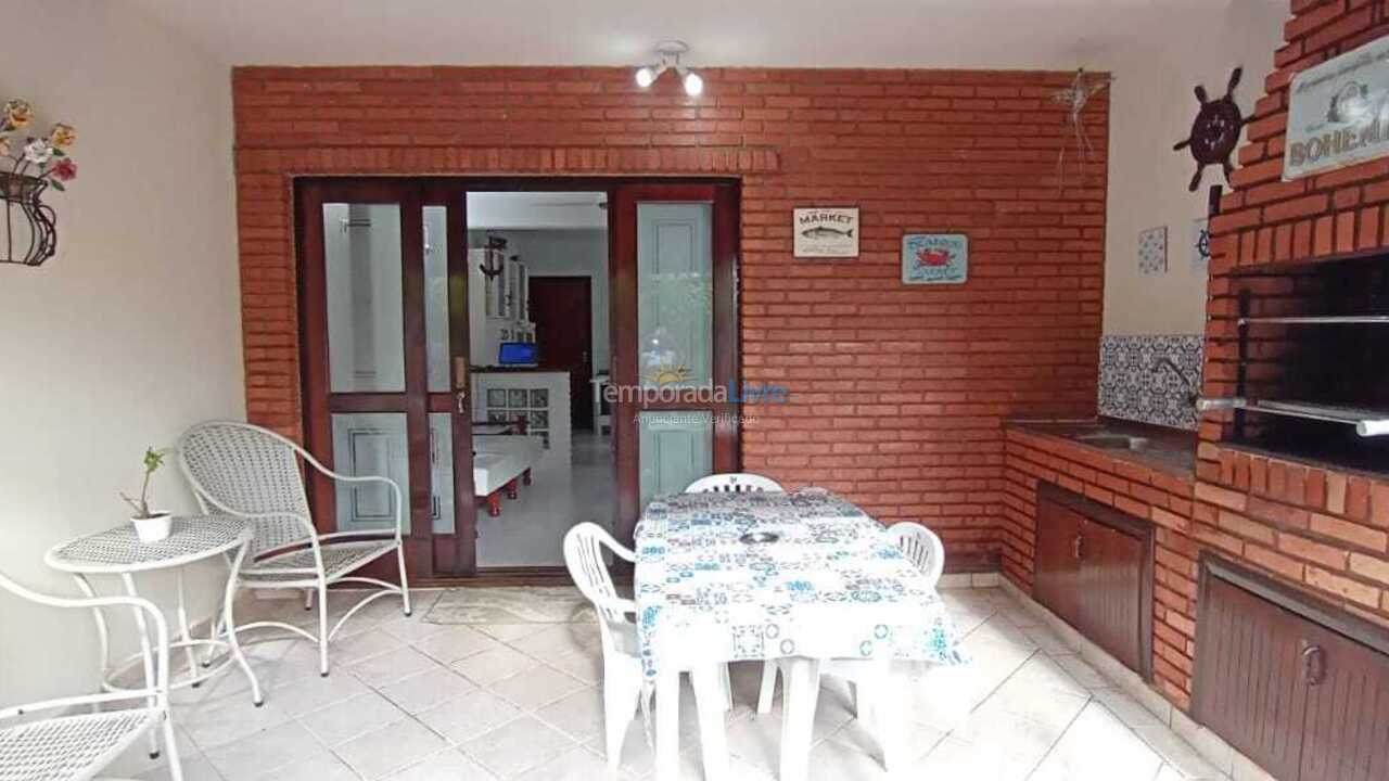 Casa para alquiler de vacaciones em São Sebastião (Juquehy)