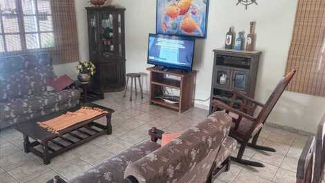 Excellent house with pool, for rent, Juquehy beach