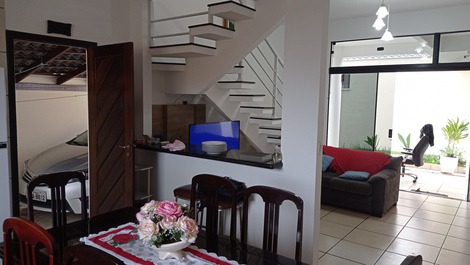 Casa para aluguel de temporada em Barra Velha (2)