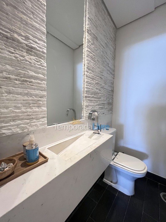 Casa para aluguel de temporada em São Sebastião (Juquehy)