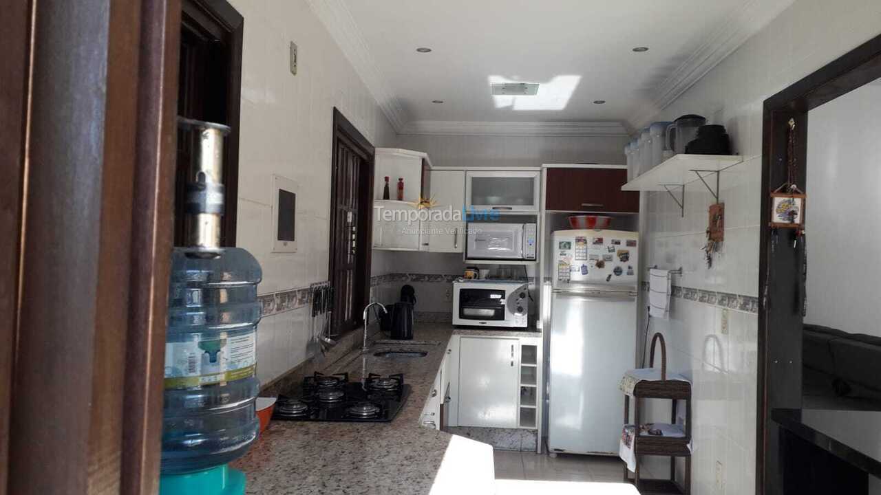 House for vacation rental in Balneário Camboriú (Nova Esperança)