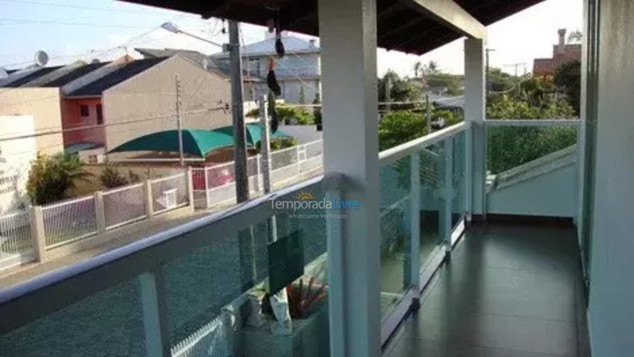 Casa para alquiler de vacaciones em Bombinhas (Canto Grande)