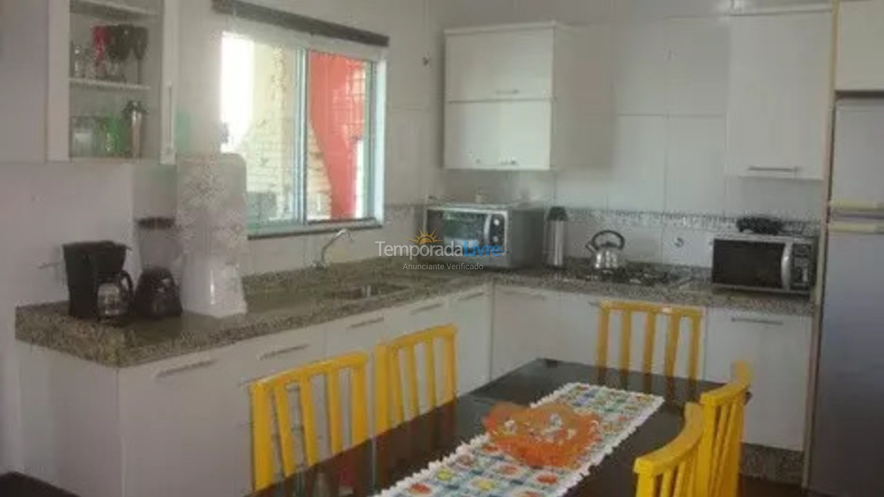 Casa para alquiler de vacaciones em Bombinhas (Canto Grande)