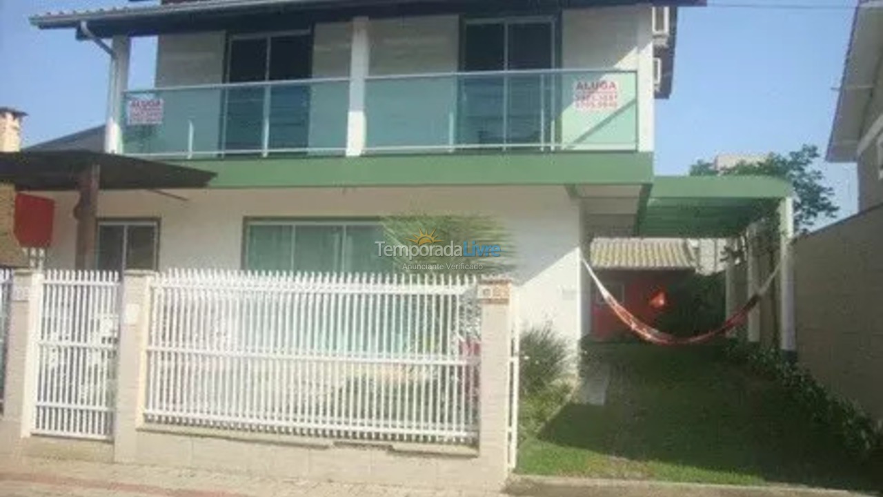Casa para alquiler de vacaciones em Bombinhas (Canto Grande)
