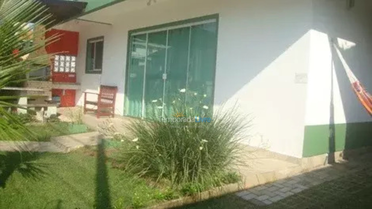 Casa para alquiler de vacaciones em Bombinhas (Canto Grande)