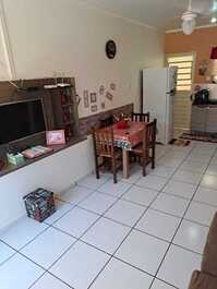 Aluga se casa para expodireto