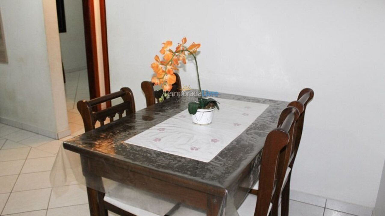 Apartamento para aluguel de temporada em Praia Grande (Vila Mirim)