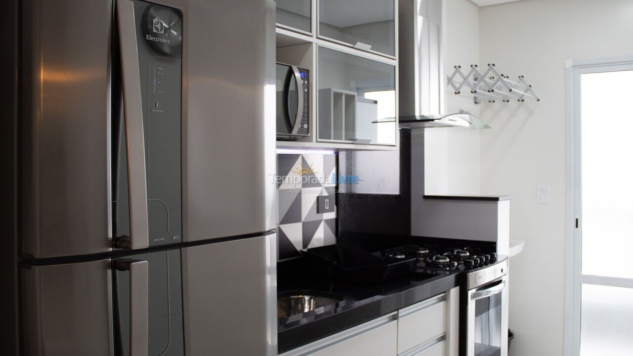 Apartamento para aluguel de temporada em Praia Grande (Boqueirão)