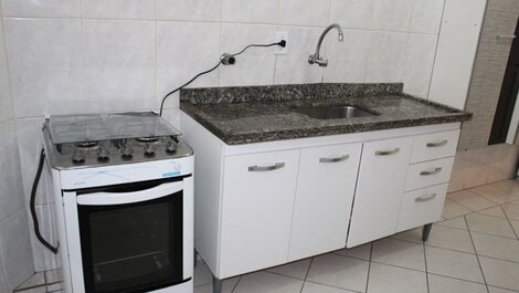 M001 - Apto Vista Mar na V. Mirim com Piscina