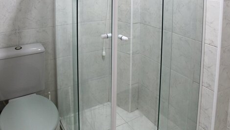 A008 - Frente al mar con barbacoa en el balcón -WHATSAPP (11) 98167-1362