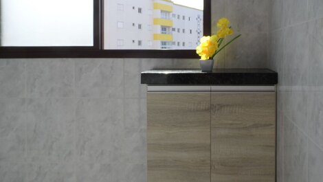 M004- EDIFICIO FRENTE AL MAR - PISCINA - HERMOSA VISTA (11) 98167-1362