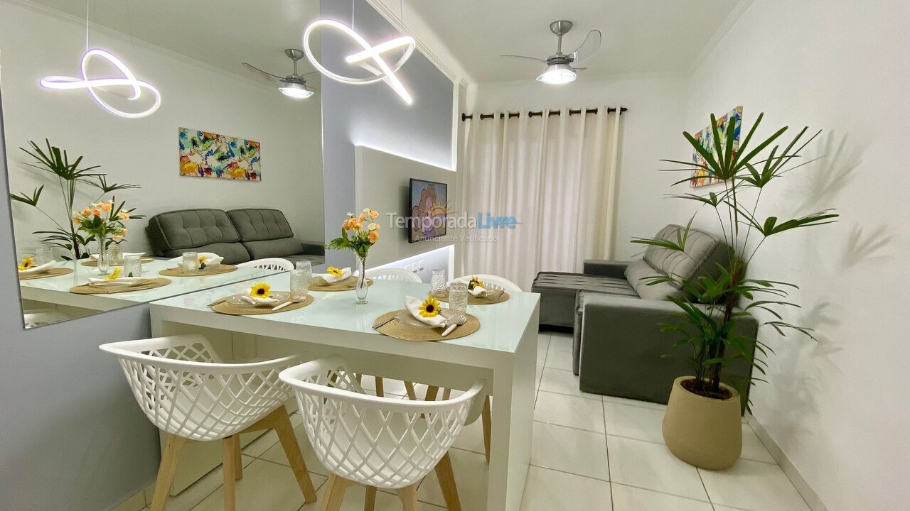 Apartamento para aluguel de temporada em Praia Grande (Aviação)